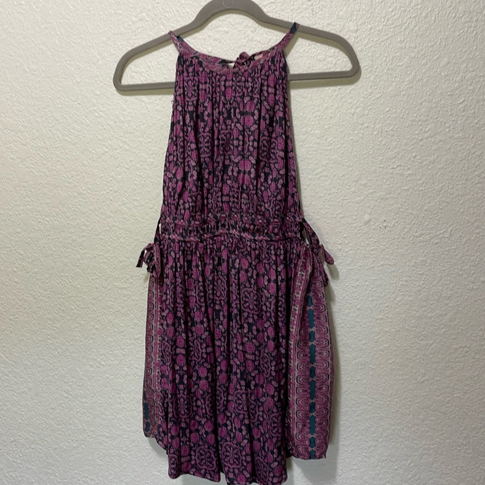 Free People Women’s Lightweight Halter Top Dress. Very Good Condition. Size M.